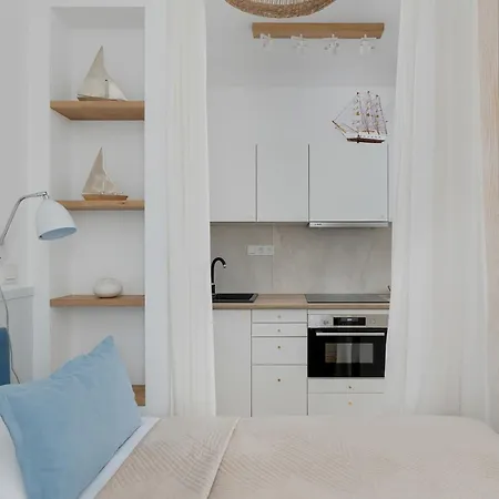Baltic Marina With Balcony & Pet Friendly By Renters דירה *