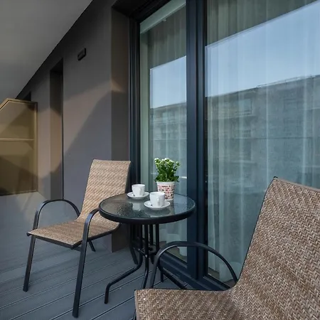 Baltic Marina With Balcony & Pet Friendly By Renters דירה *