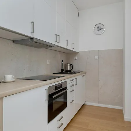 Baltic Marina With Balcony & Pet Friendly By Renters דירה *