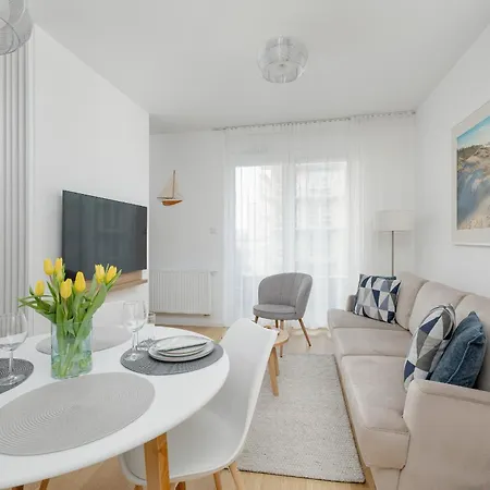 דירה Baltic Marina With Balcony & Pet Friendly By Renters קולובז'ג